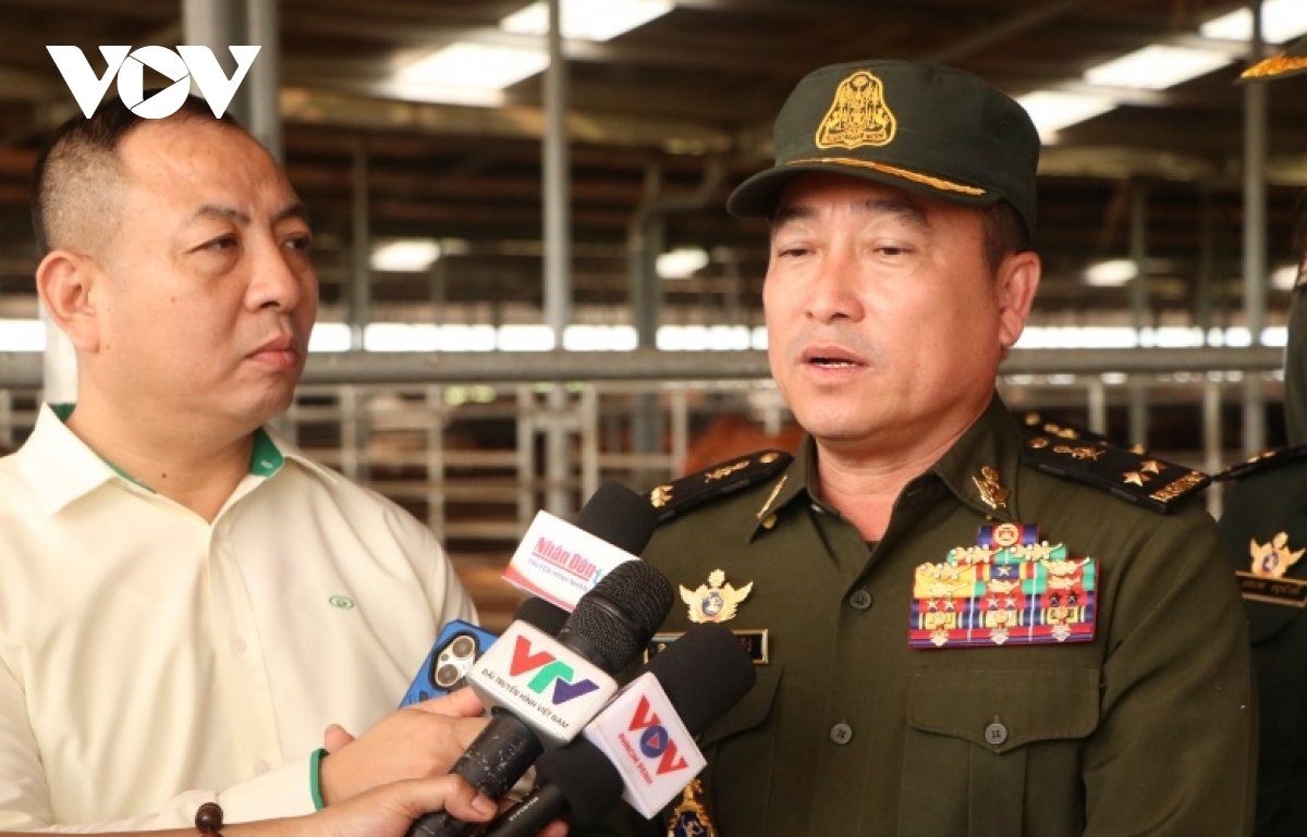 Banner truyền thông