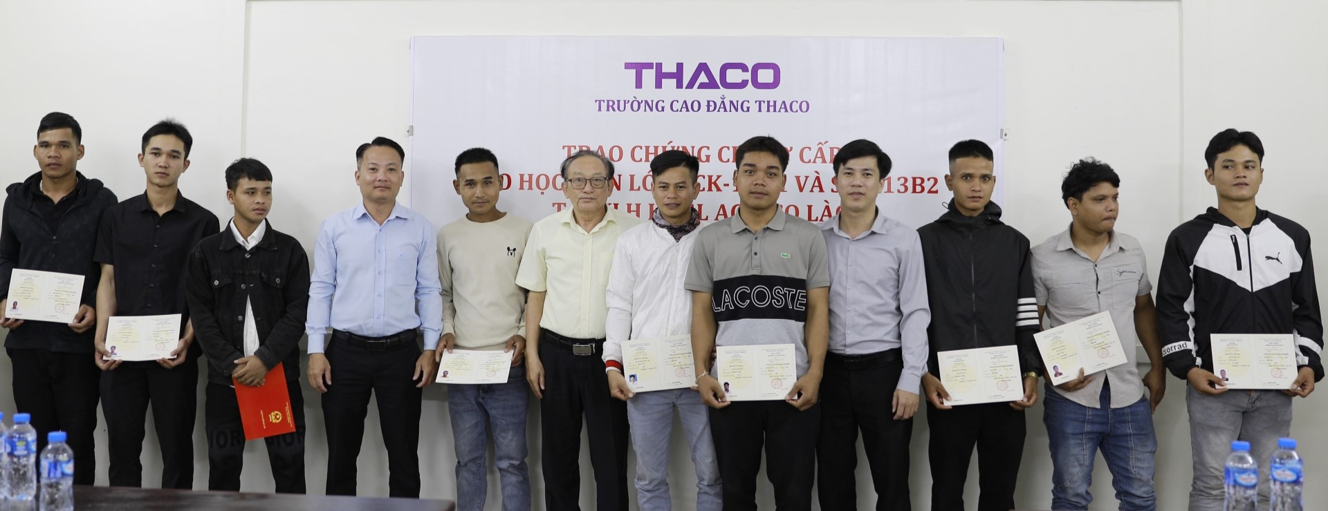 Trao chứng chỉ đào tạo sơ cấp cho 41 học viên ngành công nghệ kỹ thuật cơ khí và trồng cây ăn trái