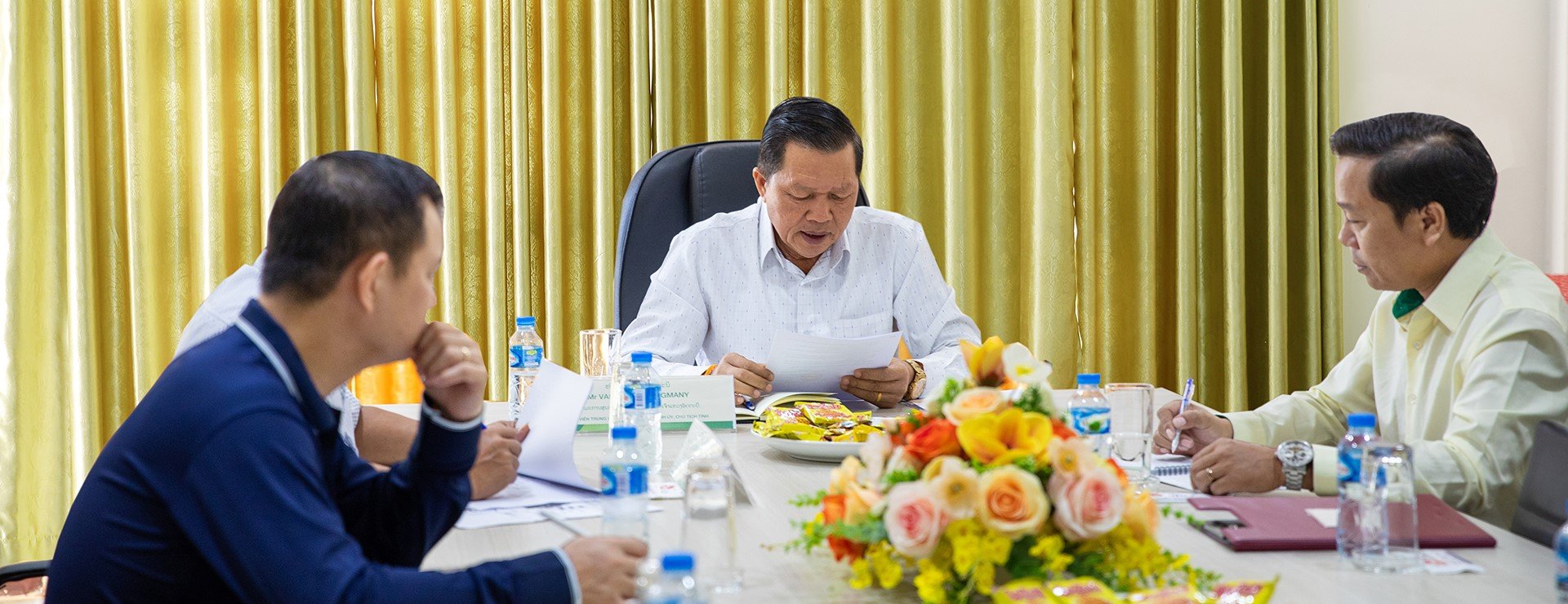 Bí thư Tỉnh ủy, Chủ tịch tỉnh Attapeu thăm Khu liên hợp HAGL AGRICO Lào